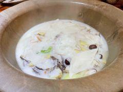 钱鱼-滇香肴·云南菜蒸汽石锅鱼(云南北路店)