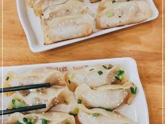 -小姜锅贴(凤凰街店)