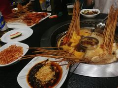 -佰人王串串香火锅(洋珠巷店)