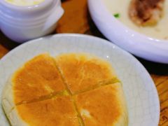 蒙亨酸奶饼-蒙亨·手把肉·蒙古包文化主题餐厅(天恒广场店)