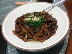 -姜君·千岛湖鱼头馆(浦东大道店)