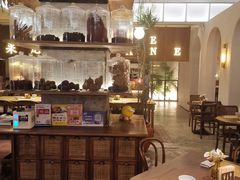 -来龙里 精致 东南亚餐室(万象城店)