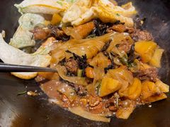 -万里闯关东铁锅炖菜馆(高新旗舰店)