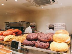 -Yearn Tours妍图(昆山万象汇店)