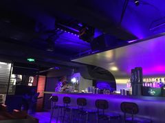 -8+1粤语·Live house