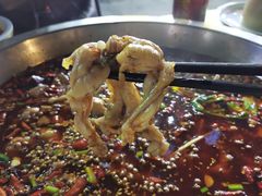 -蛙一刀·麻椒鱼火锅(金仙桥店)