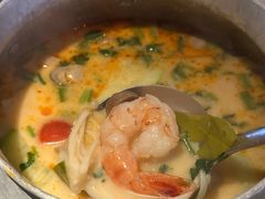 -大头虾越式风味餐厅(光明广场店)