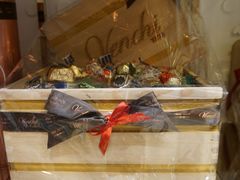 -VENCHI 闻绮(北京国贸商城店)