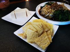 奶皮子-诺敏塔拉奶茶-布里亚特包子-手把肉(锦都会店)