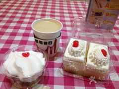 iphone_upload_pic-红宝石·鲜奶小方·海派西点房(南丹店)