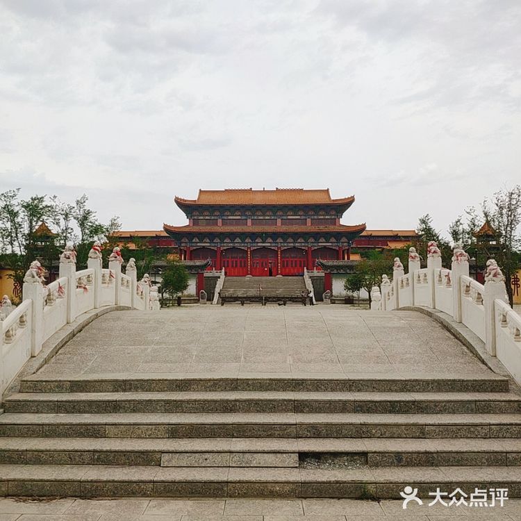 吉木萨尔千佛洞景区小攻略