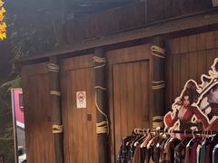 -暴风岛沉浸式体验馆(百联世纪店)