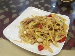 鲜笋炒猪肉-年辉渔村