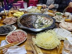 -储奇门鳝鱼火锅(总店)