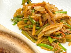 -品海楼·大连海胆锅贴馆(东港店)