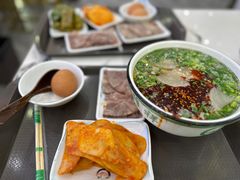 二细-伊穆祥牛肉面总店·清真