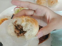 珍菌鲜肉破酥包-嘉和一品粥(大沽南路店)