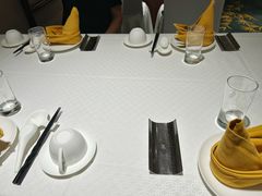 餐具摆设-弘雅饭店