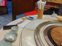 -人民公社铁锅炖·东北菜(卫国道店)