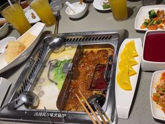 -海底捞火锅(和安宁春城店)