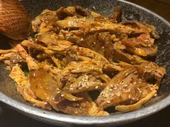 -吃饭皇帝大土家民族菜(正大广场店)