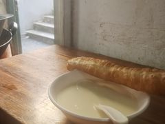 -云南大锅豆浆店