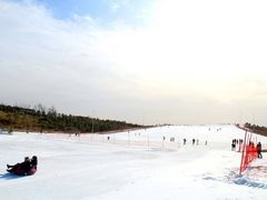 -华彬猛犸滑雪场