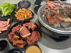 -啊美丽炭火烤肉(滑翔一店)