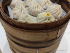 蟹粉小笼包-馋三尺蟹粉小笼(人民广场店)