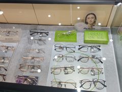 -简·爱眼镜(赛隆眼镜广场店)