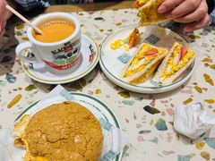 鲜油腿菠萝包-华嫂冰室(尖沙咀店)
