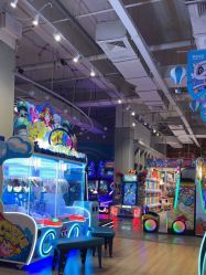 -探奇乐园蹦床公园(日月广场店)