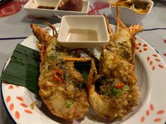 -辉记炭烧海鲜大排档·老字号(福田店)