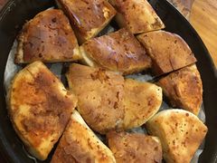 料理烤特色火烧-老东镇啤酒屋海鲜加工·蒸汽海鲜·海鲜烧烤(台东店)