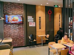 -汉堡王(上海缤谷一期店)