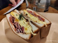 -Al Salam莫的三明治