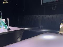 -魅KTV·AI辅唱(人民广场旗舰店)