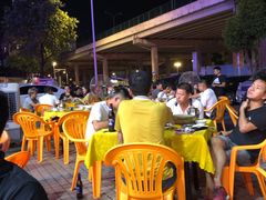 露天位-顺德新鲜猪杂粥(第九分店)