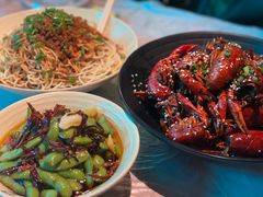 -巴厘龙虾·榜首油焖大虾(洞庭·艺术洋房店)