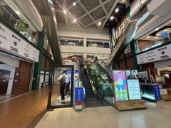 -燕莎奥特莱斯购物中心