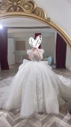 -艾朵婚纱