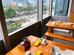 靠窗位-木屋烧烤(Ipark店)