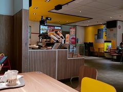 -麦当劳(顾村公园店)