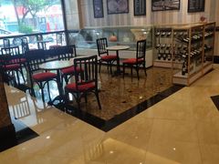 -深圳富苑皇冠假日套房酒店