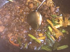 -曹丞相·地锅鸡·地锅鱼(武林店)