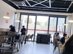 -煲王粤菜餐厅(中侨中心店)