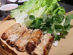 -大头虾越式风味餐厅(光明广场店)