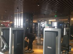 -银吉姆健身(恒隆馆)