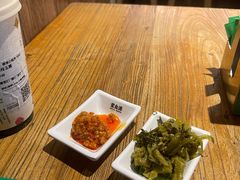 -蒙自源米线大王(东站店)