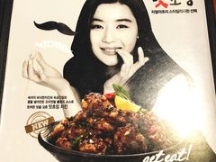 -BHC炸鸡(明洞总店)